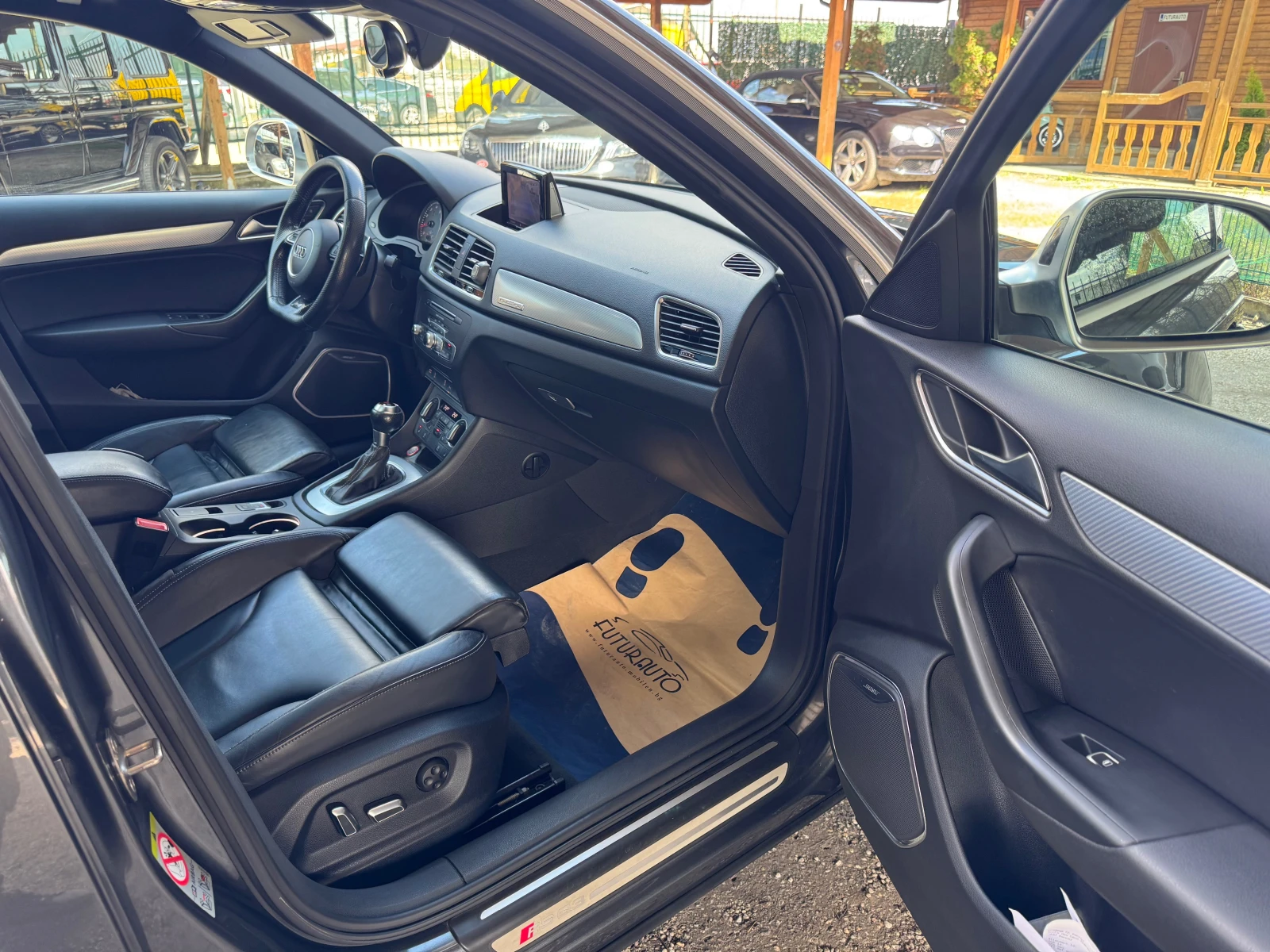 Audi RSQ3 2, 5TFSI    | Mobile.bg   11