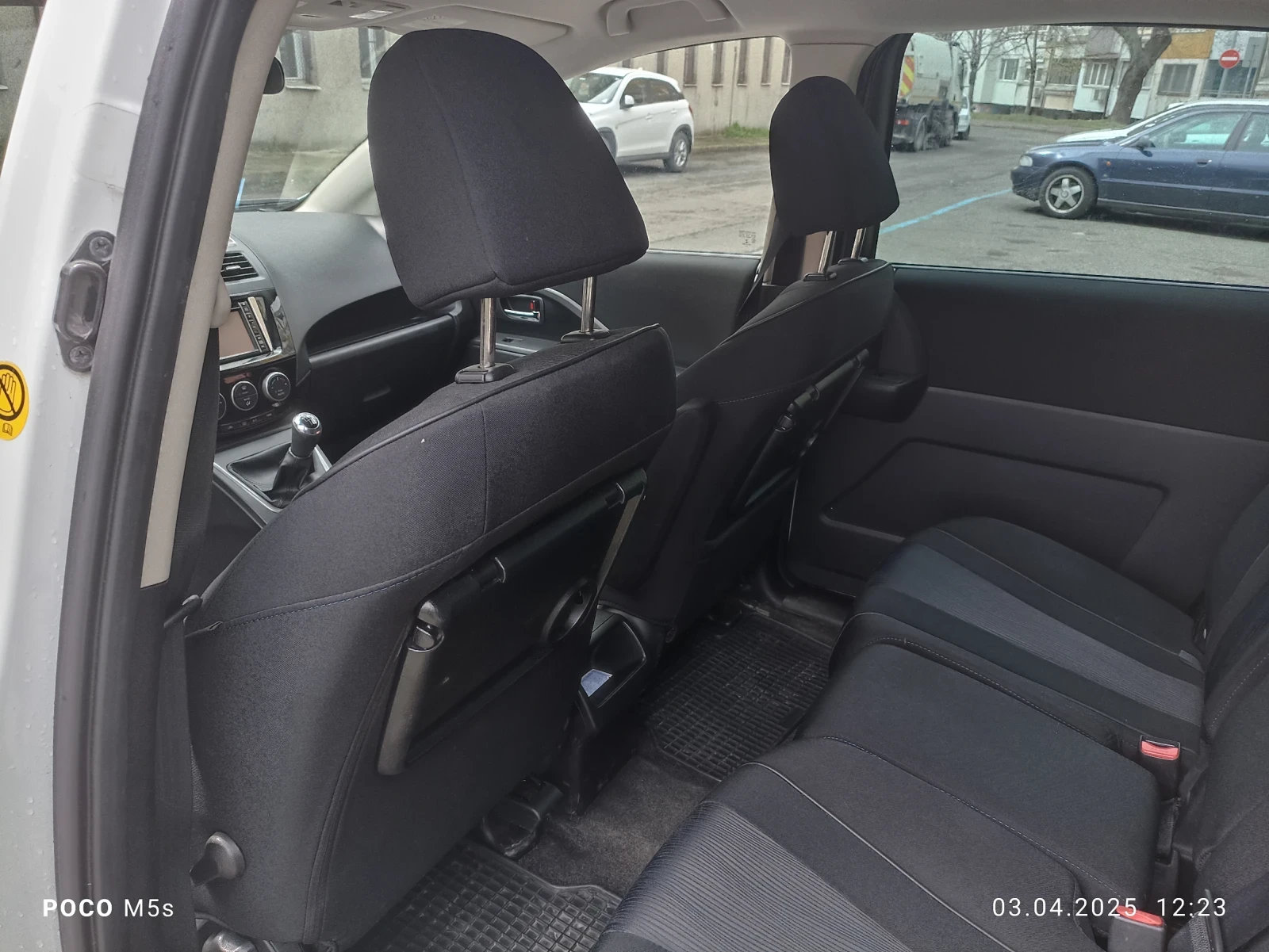 Mazda 5  - изображение 6