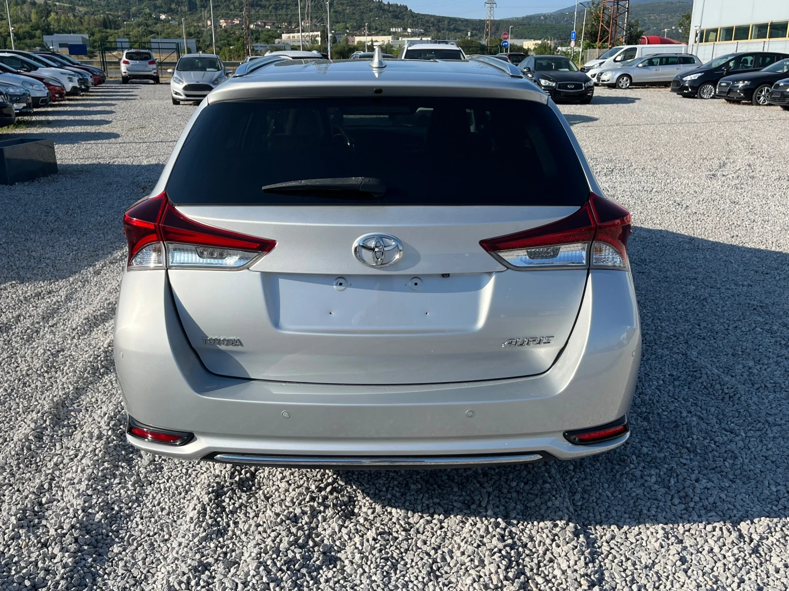 Toyota Auris 1.6D4D-112k.c. /EURO6B/ FACELIFT - изображение 4