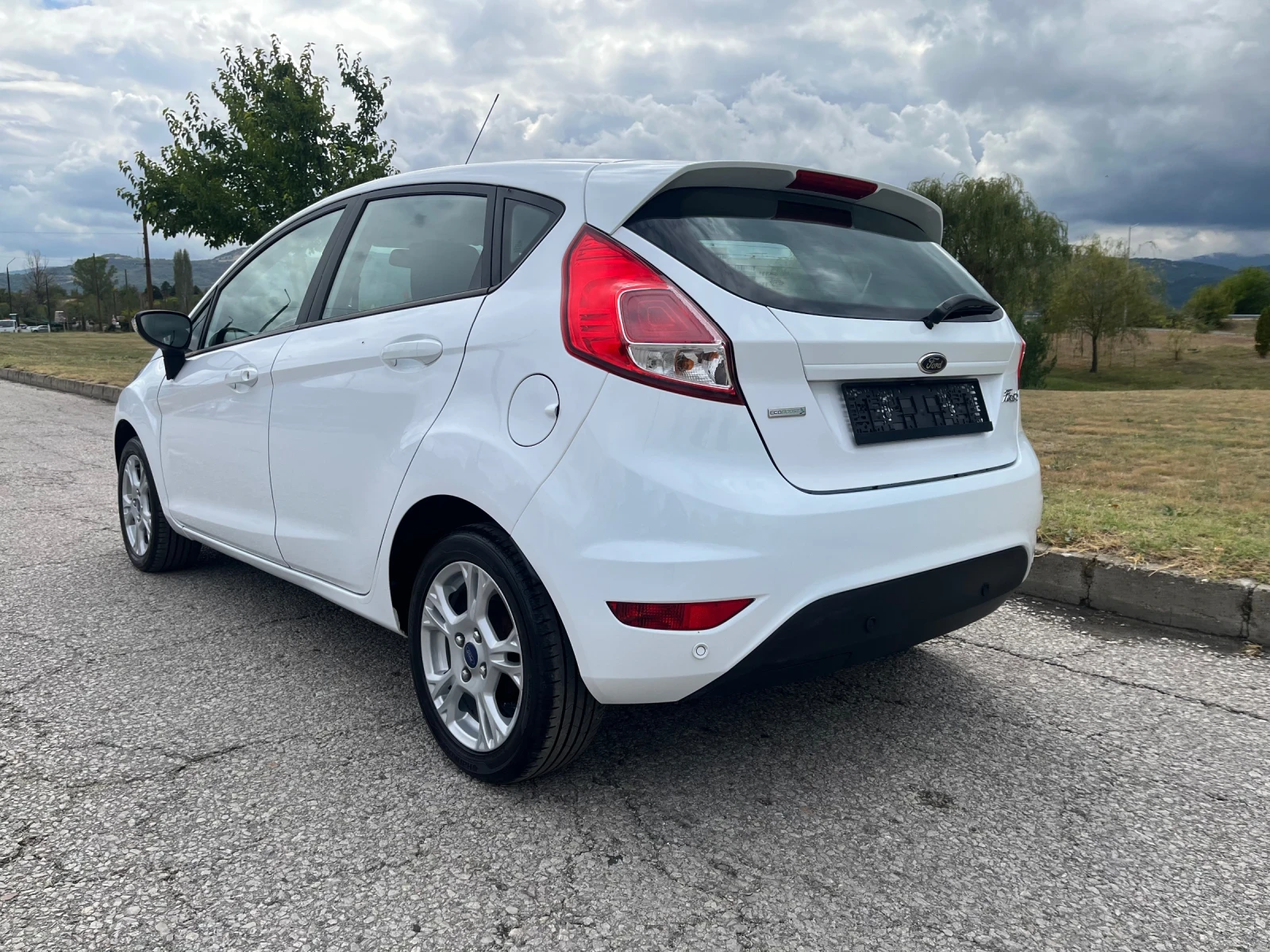 Ford Fiesta 1.0Turbo Evro6 Top - изображение 3