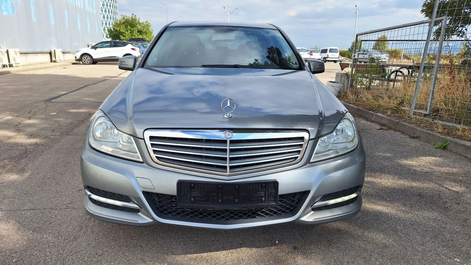 Mercedes-Benz C 180 Навигация-подгрев  - изображение 6