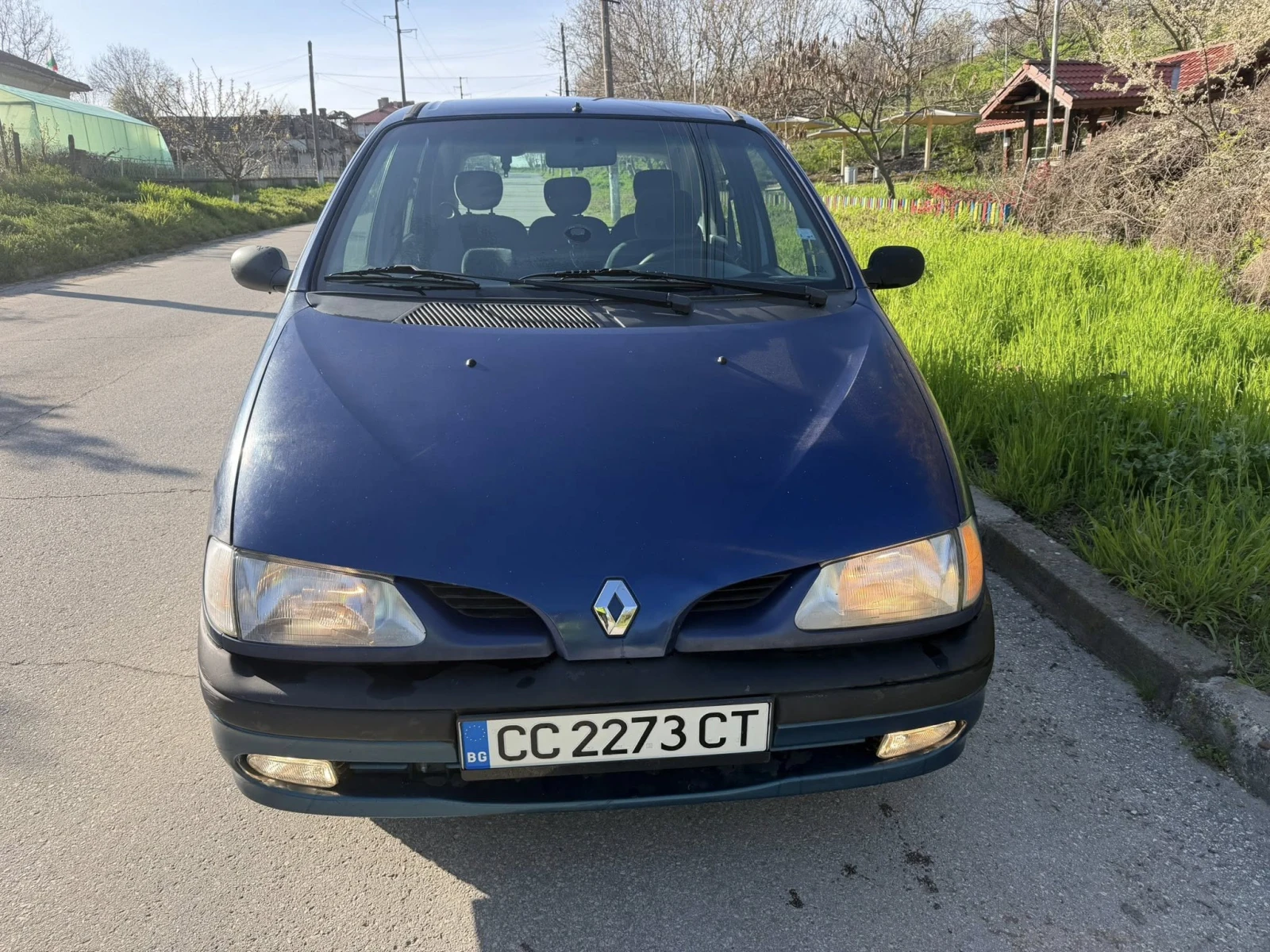 Renault Megane 1.9dti 100, снимка 14 - Автомобили и джипове - 53731178