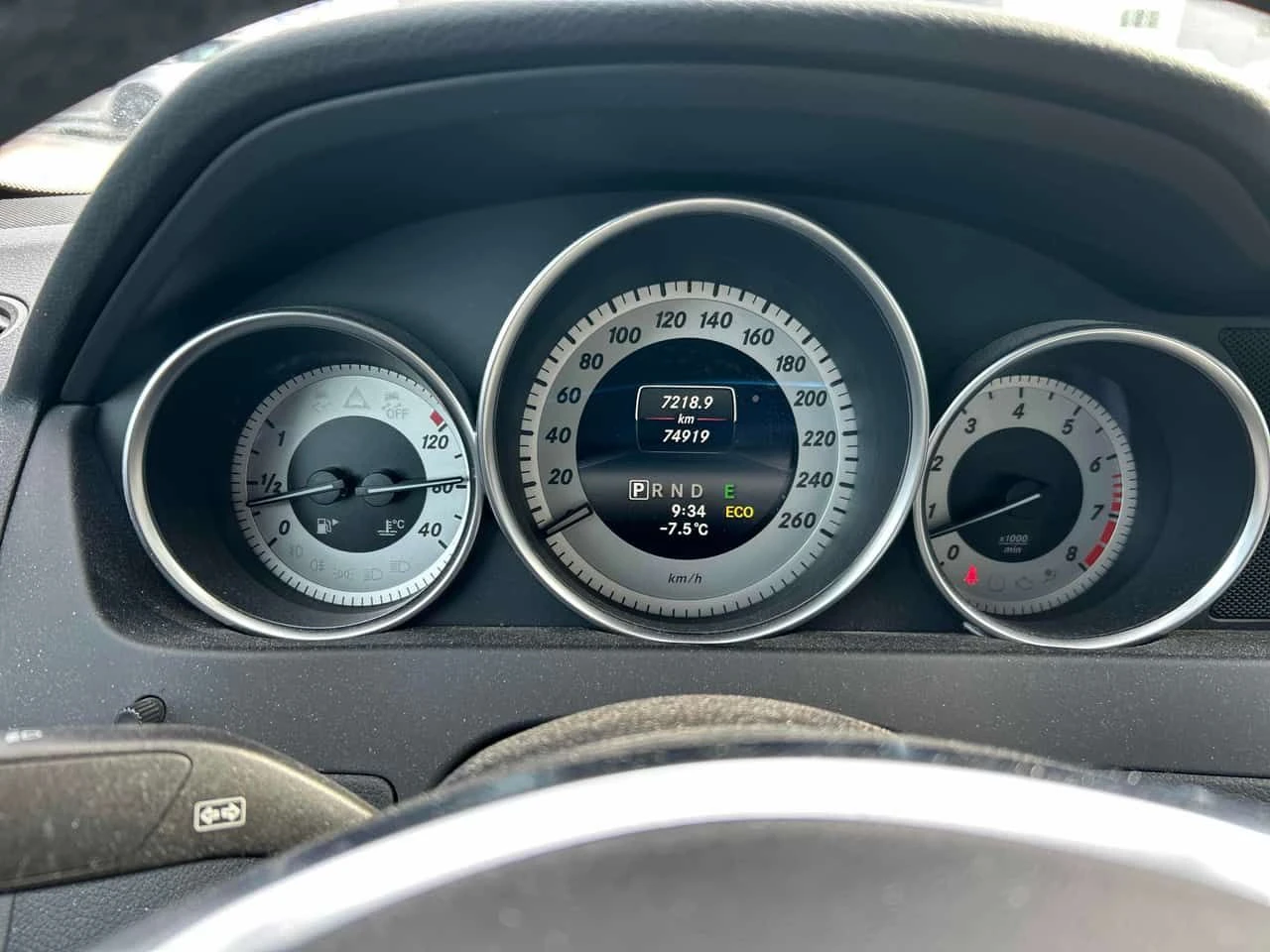 Mercedes-Benz C 300 * 4dr Sdn 4MATIC * CARFAX * ЦЕНА ДО БГ, снимка 8 - Автомобили и джипове - 53979374