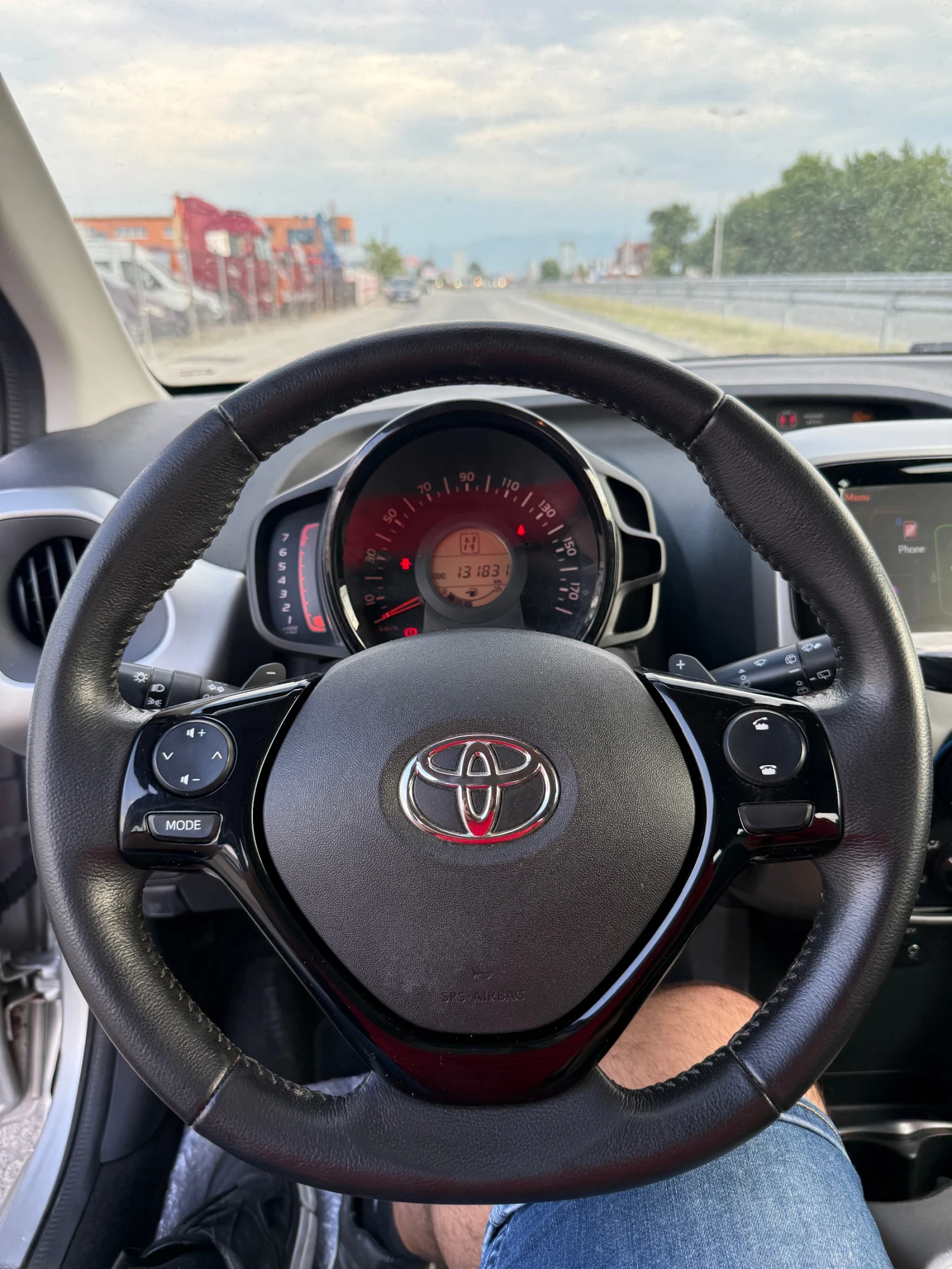 Toyota Aygo 1.0VVT-I* ���������* LED* NAVI* ����������* EURO6B | Mobile.bg � ����������� 9