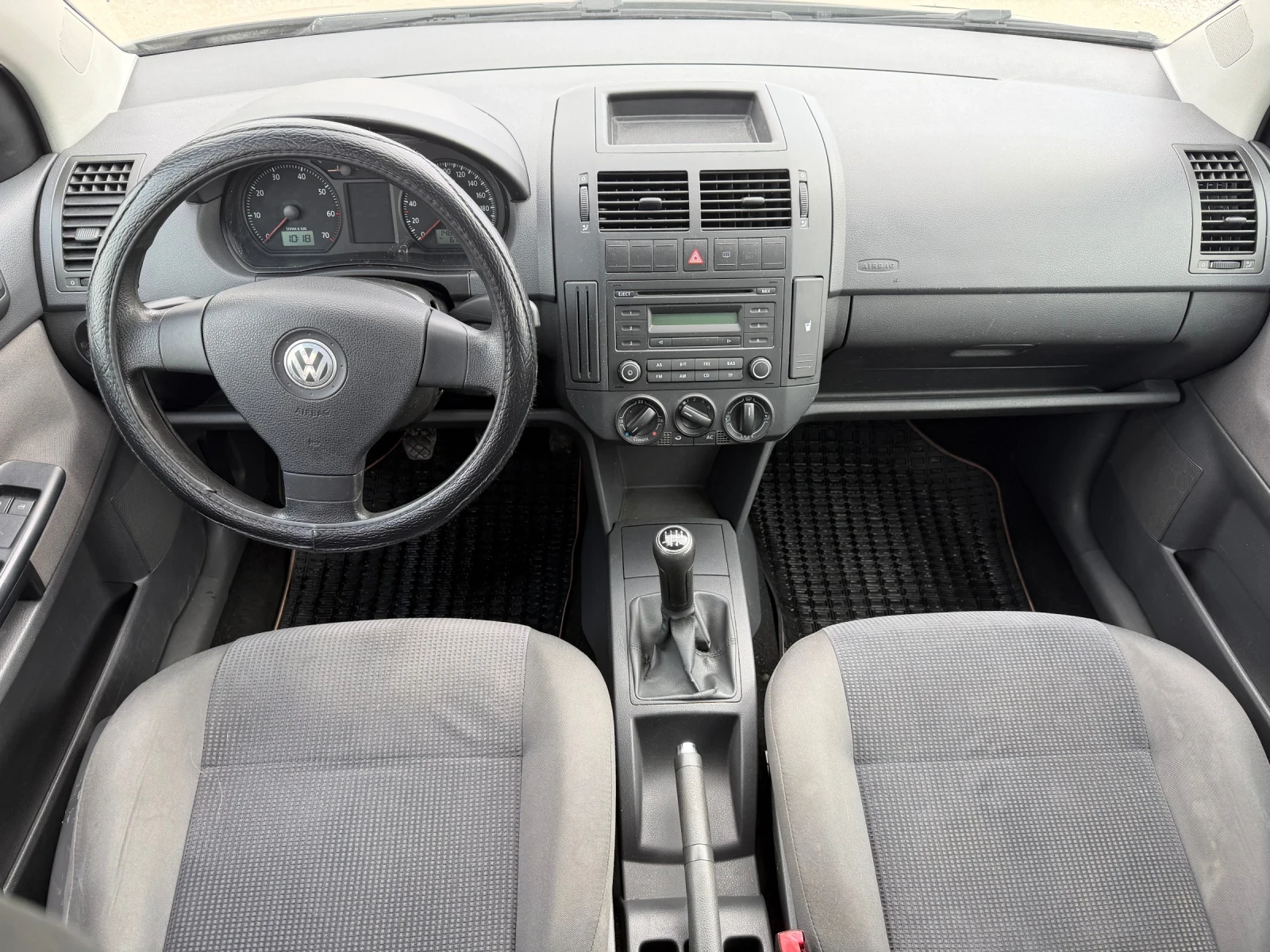 VW Polo 1.2/60кс Климатик 146000км Сервизни документи, снимка 11 - Автомобили и джипове - 54088554