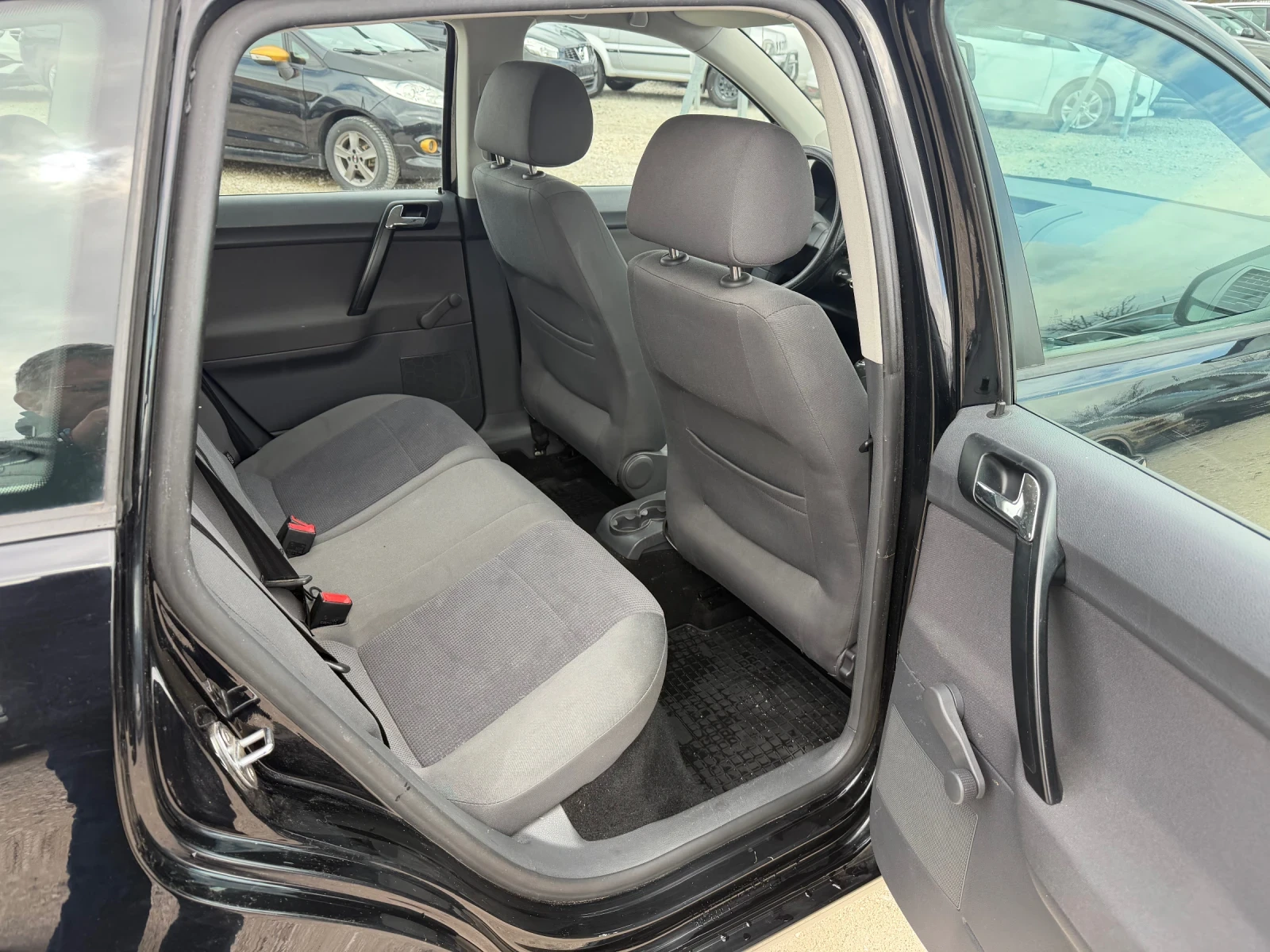 VW Polo 1.2/60кс Климатик 146000км Сервизни документи, снимка 13 - Автомобили и джипове - 54088554