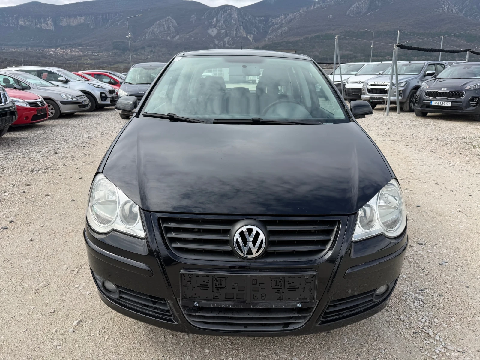 VW Polo 1.2/60кс Климатик 146000км Сервизни документи, снимка 2 - Автомобили и джипове - 54088554