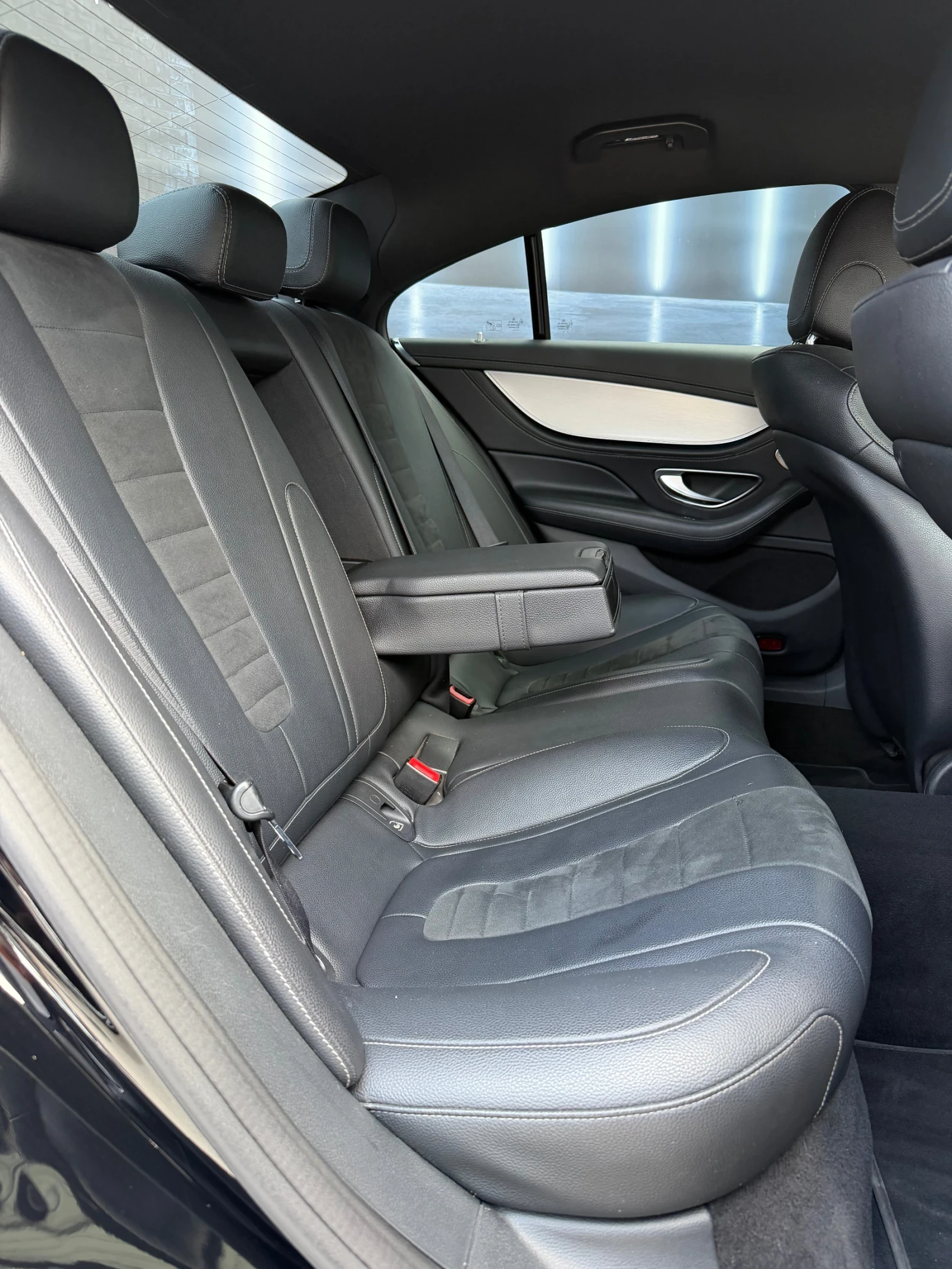 Mercedes-Benz CLS 350 AMG Packet , снимка 15 - Автомобили и джипове - 55145078