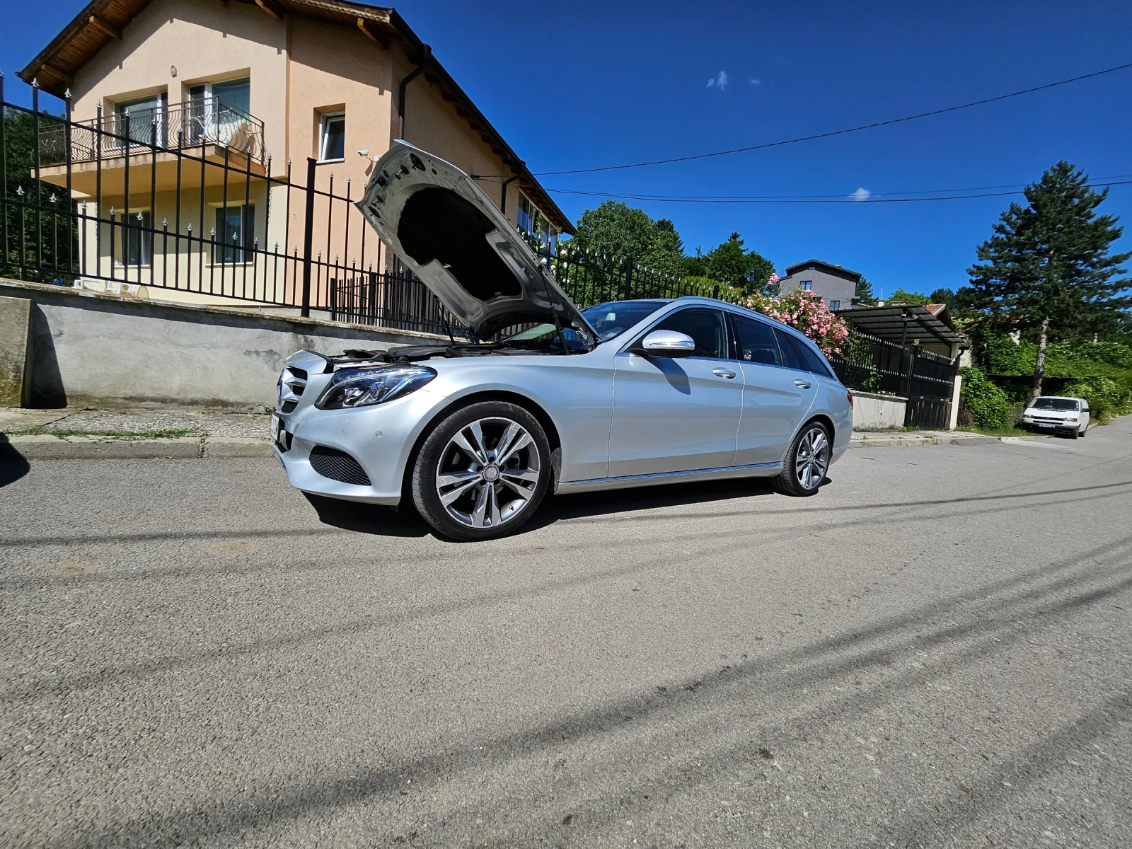 Mercedes-Benz C 220   Авангард изпълнение