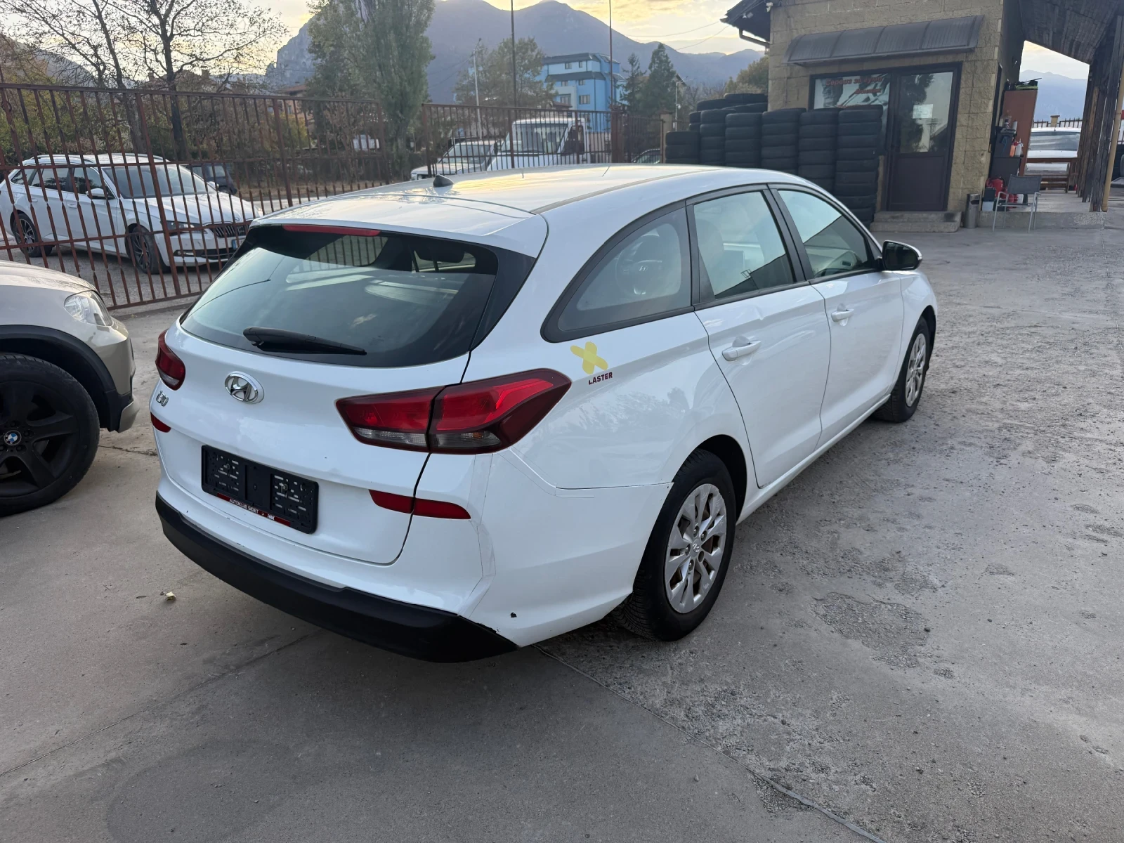 Hyundai I30 1.4i ��� 100�� | Mobile.bg � ����������� 7