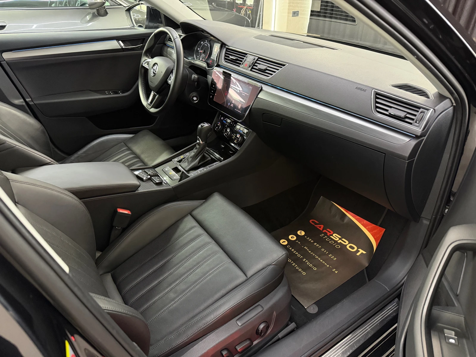 Skoda Superb 2.0TDI 190к.с. 4х4 FULL, снимка 8 - Автомобили и джипове - 55678937