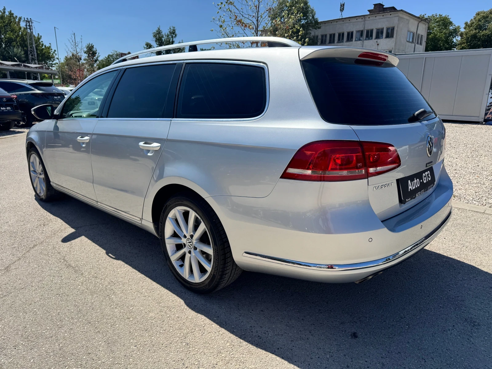 VW Passat 2.0TDI 140�.� H-line ��������� | Mobile.bg � ����������� 6
