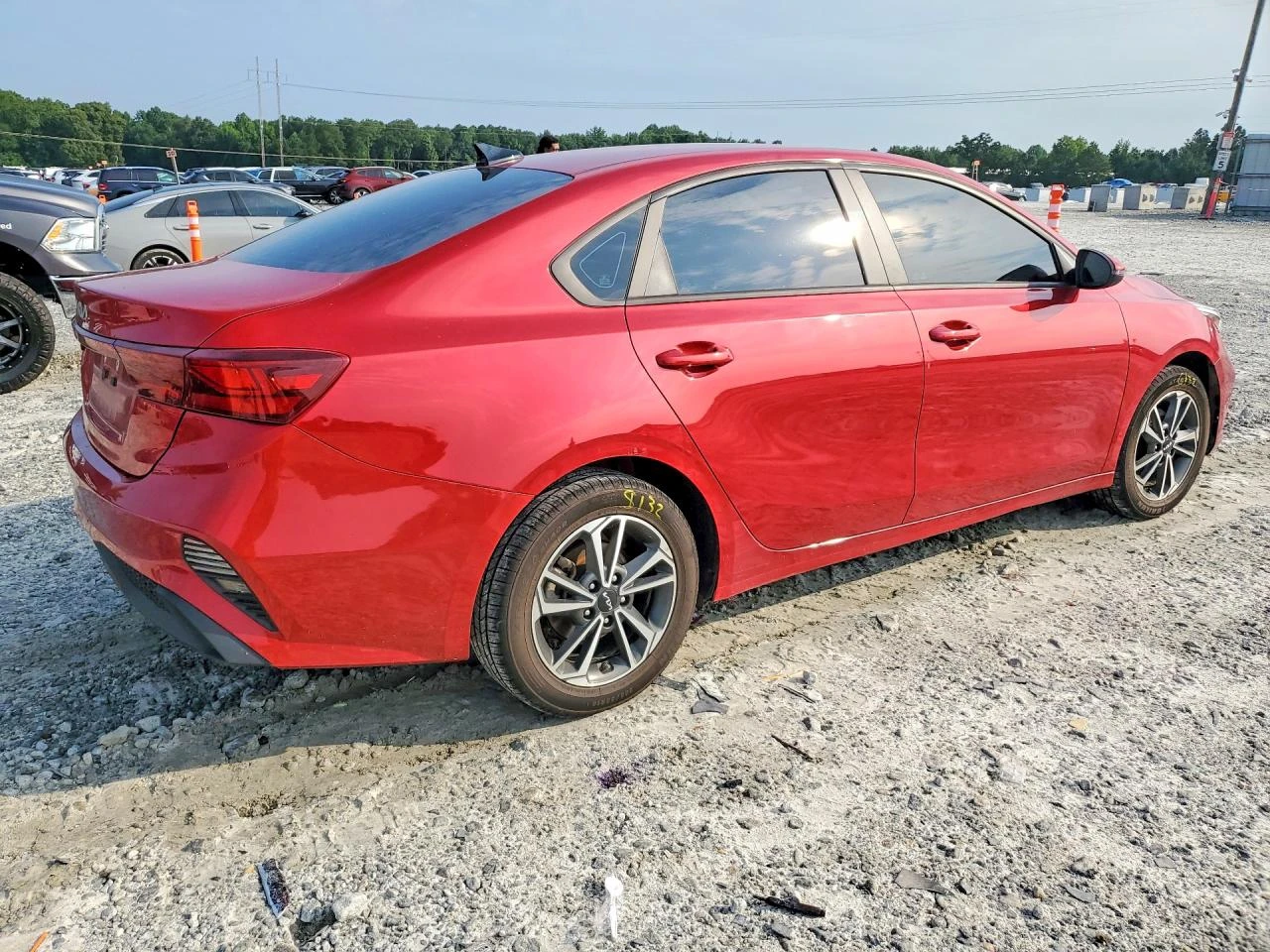Kia Forte 2.0l Lxs, снимка 3 - Автомобили и джипове - 56040432