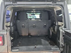 Jeep Wrangler * UNLIMITED SAHARA * CARFAX * БЕЗ ПЪРВОНАЧАЛНА ВНО, снимка 14