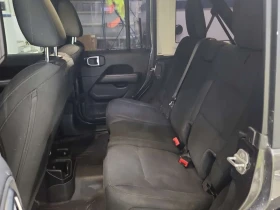 Jeep Wrangler * UNLIMITED SAHARA * CARFAX * БЕЗ ПЪРВОНАЧАЛНА ВНО, снимка 12