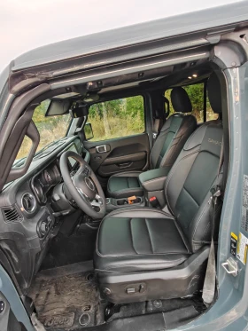 Jeep Wrangler 3.6 SAHARA 2800 КИЛОМЕТРА, снимка 12