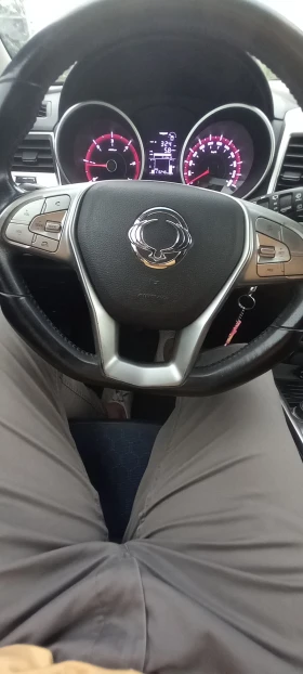 SsangYong Tivoli 1, 6 XDI | Mobile.bg    9
