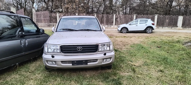 Toyota Land cruiser 4.2 куб.100 модел, снимка 2 - Автомобили и джипове - 48064001