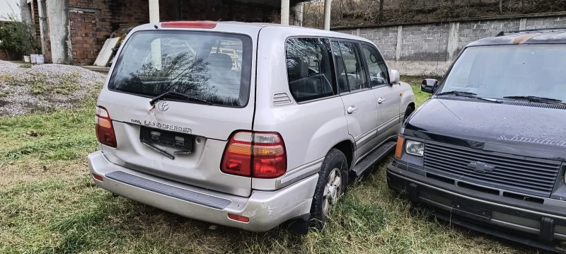 Toyota Land cruiser 4.2 куб.100 модел, снимка 6 - Автомобили и джипове - 48064001