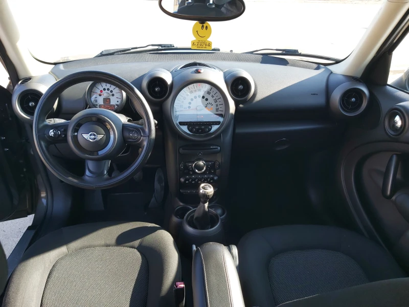 Mini Countryman 1.6i-Euro-5B-6sk, снимка 14 - Автомобили и джипове - 48880611