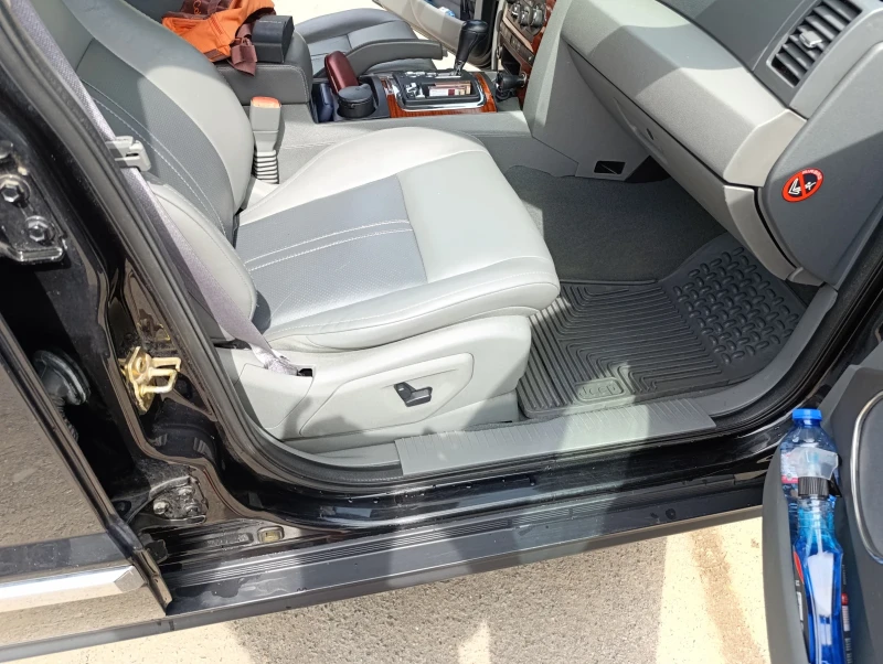 Jeep Grand cherokee 3.0CRD, снимка 12 - Автомобили и джипове - 50176403