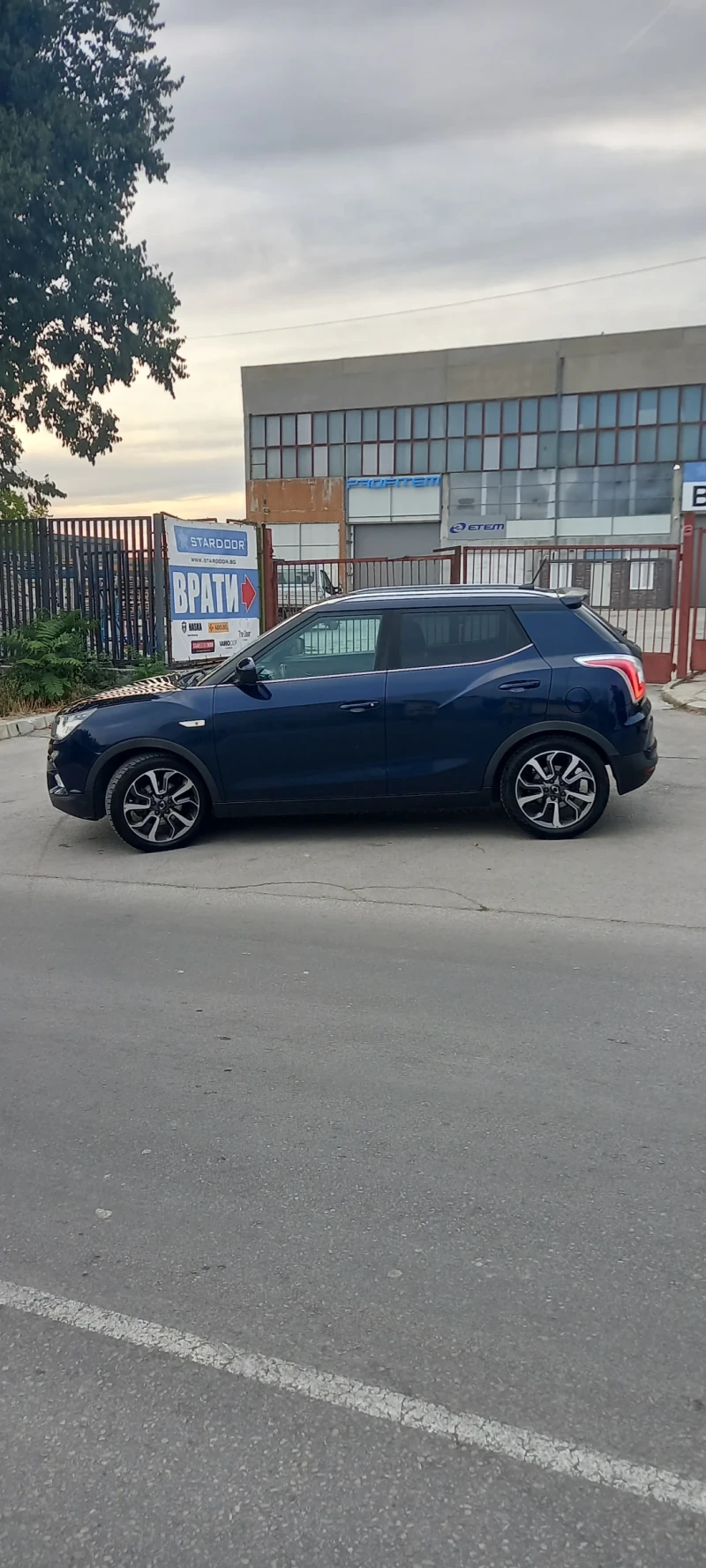 SsangYong Tivoli 1, 6 XDI, снимка 2 - Автомобили и джипове - 52820994