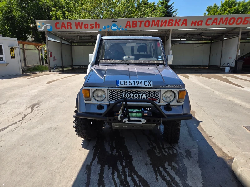 Toyota Land cruiser 2.4 TD, снимка 15 - Автомобили и джипове - 51672243