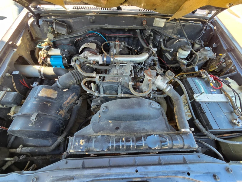 Toyota Land cruiser 2.4 TD, снимка 11 - Автомобили и джипове - 51672243