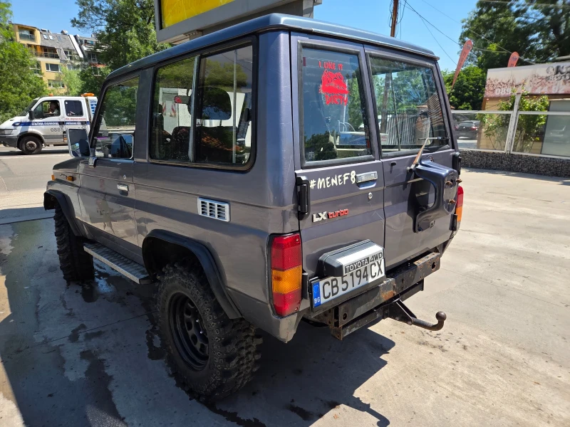 Toyota Land cruiser 2.4 TD, снимка 4 - Автомобили и джипове - 51672243