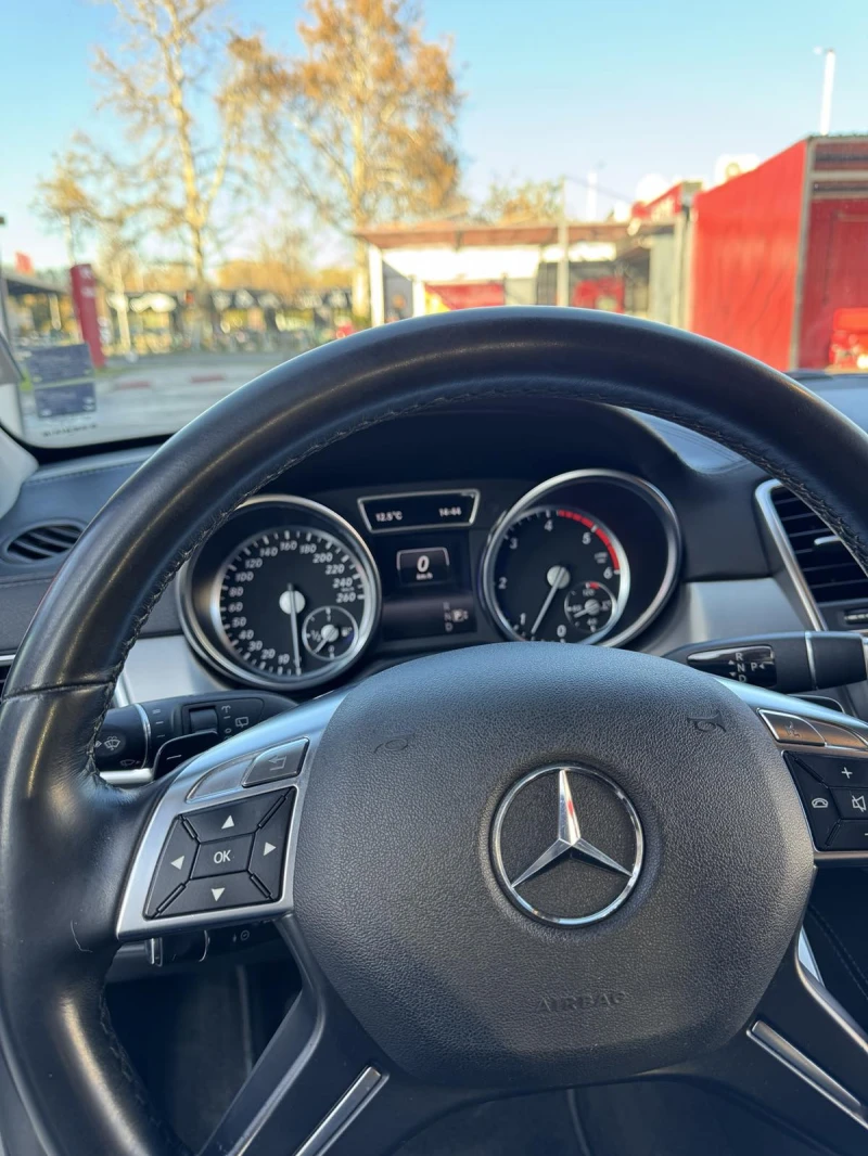Mercedes-Benz ML 350, снимка 12 - Автомобили и джипове - 52543012