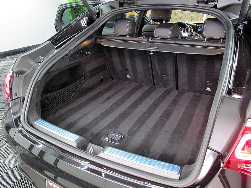 Mercedes-Benz GLC 220 KUPE/AMG-line/4-MATIC/FACE//СОБСТВЕН ЛИЗИНГ, снимка 10 - Автомобили и джипове - 53323746