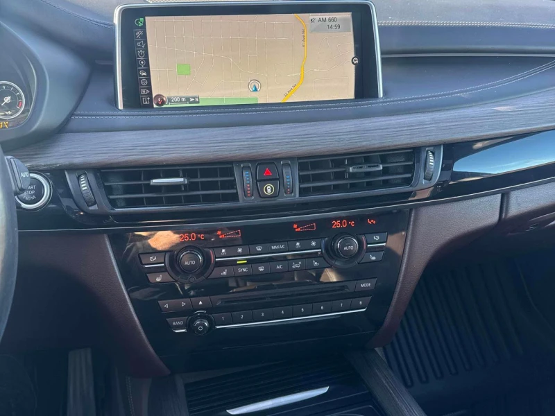 BMW X5 Обдухване* Mpack 3.5i* HeadUp* 360* H&K* Пано, снимка 10 - Автомобили и джипове - 53498042