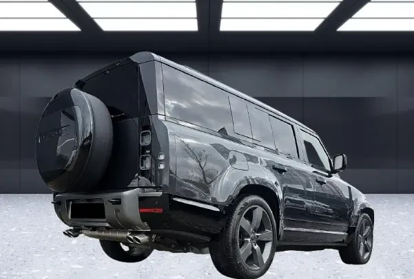 Land Rover Defender 130 P500 = Air Suspension = Гаранция - изображение 3