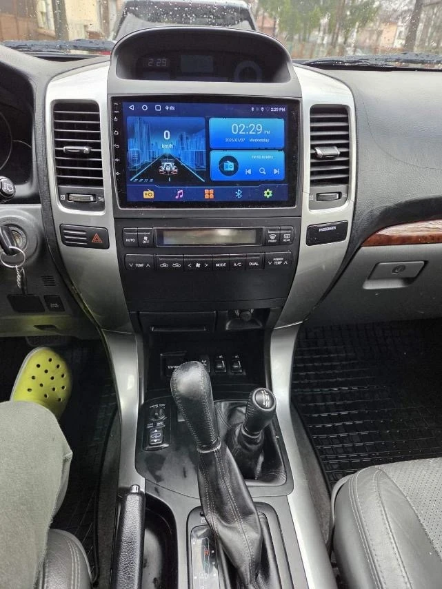 Toyota Land cruiser  - изображение 7