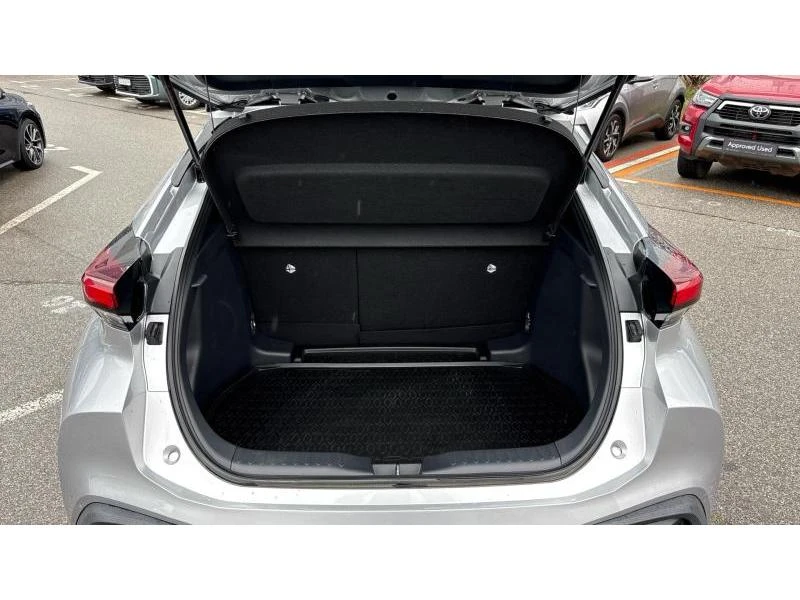 Toyota C-HR 1.8 HSD SELECTION, снимка 10 - Автомобили и джипове - 54363140