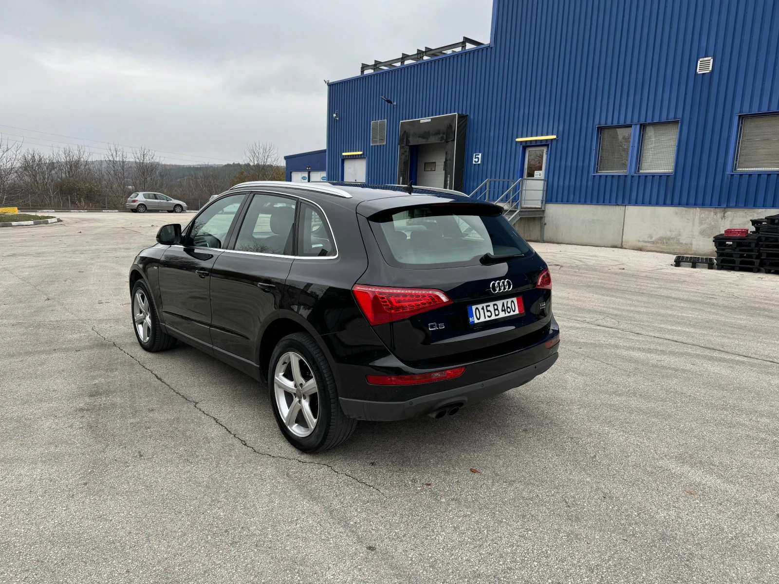 Audi Q5 2, 0TDI-170kc s line - изображение 3