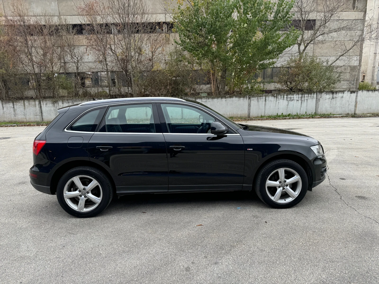 Audi Q5 2, 0TDI-170kc s line - изображение 6