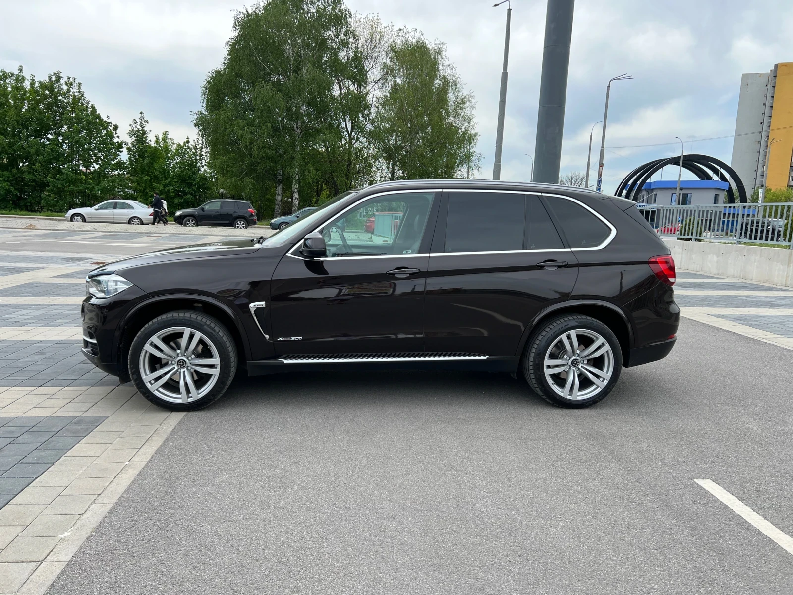 BMW X5 3.0D.258к.с.Перфектна ОБСЛУЖЕНА LED CHROME-LINE - изображение 4