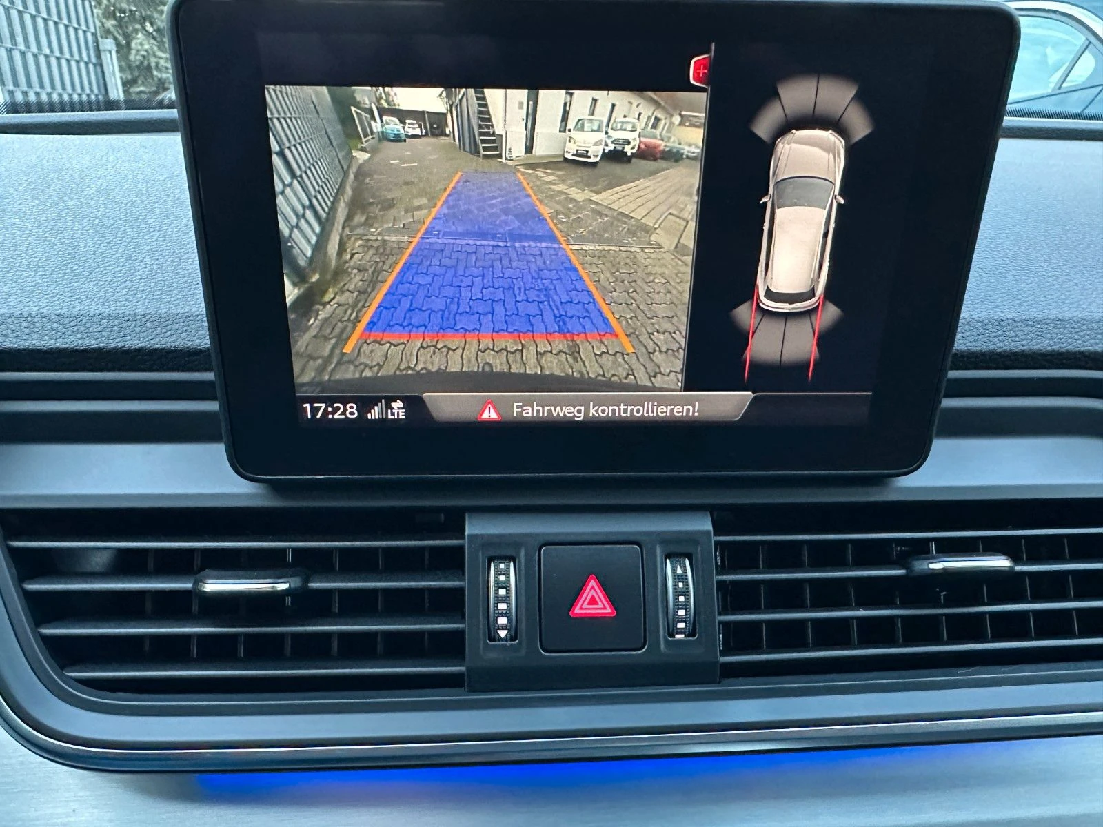 Audi Q5 50TFSI/252HP/QUATTRO/S-LINE/SPORTPACK/CAM/122e | Mobile.bg   13