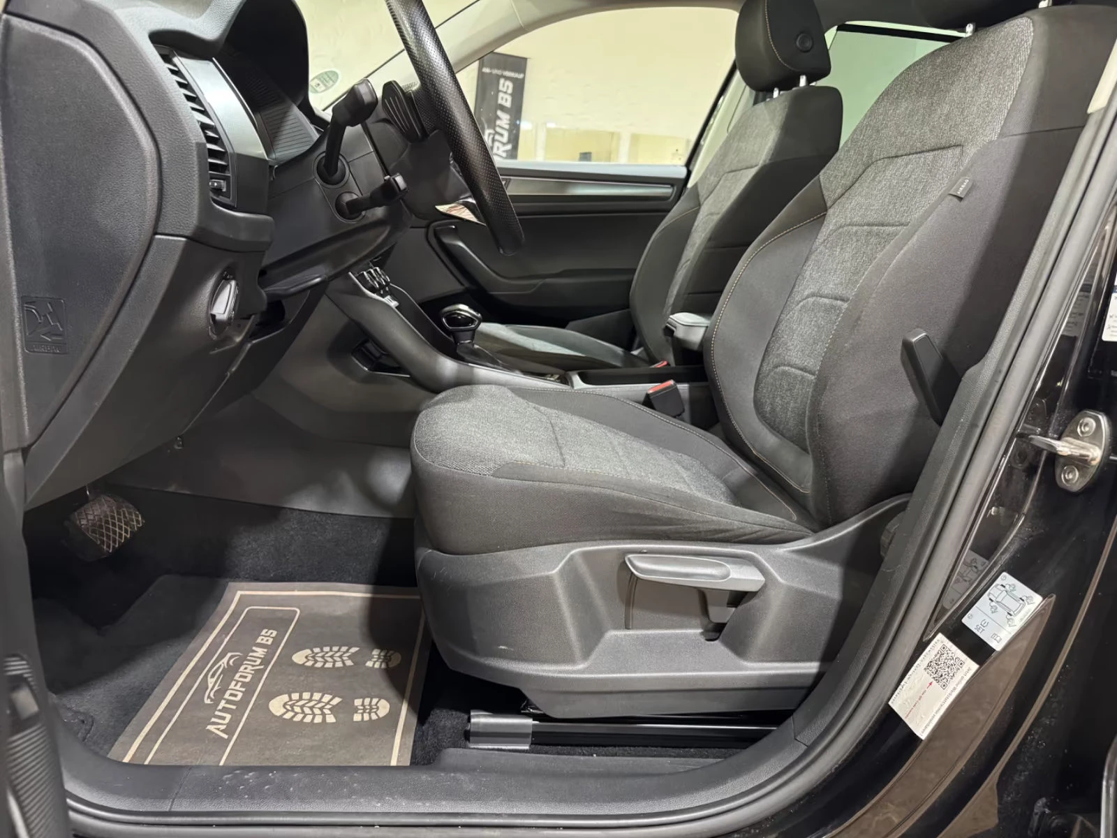 Skoda Kodiaq 2.0TDI/Clever/150HP/4X4/PANO/ACC/NAV/AMBI/CAM/720v - изображение 10