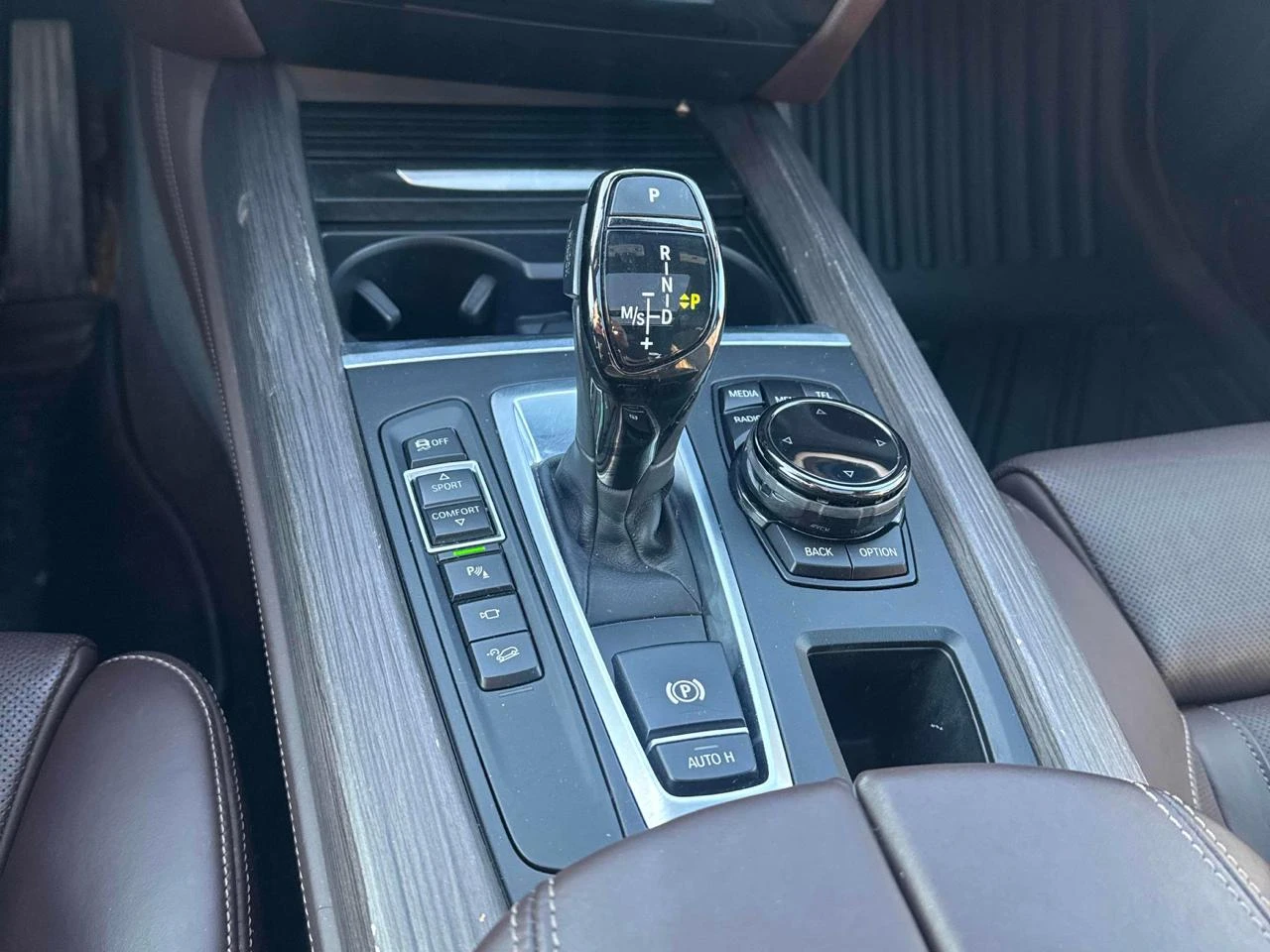 BMW X5 ���������* Mpack 3.5i* HeadUp* 360* H&K* ���� | Mobile.bg � ����������� 11