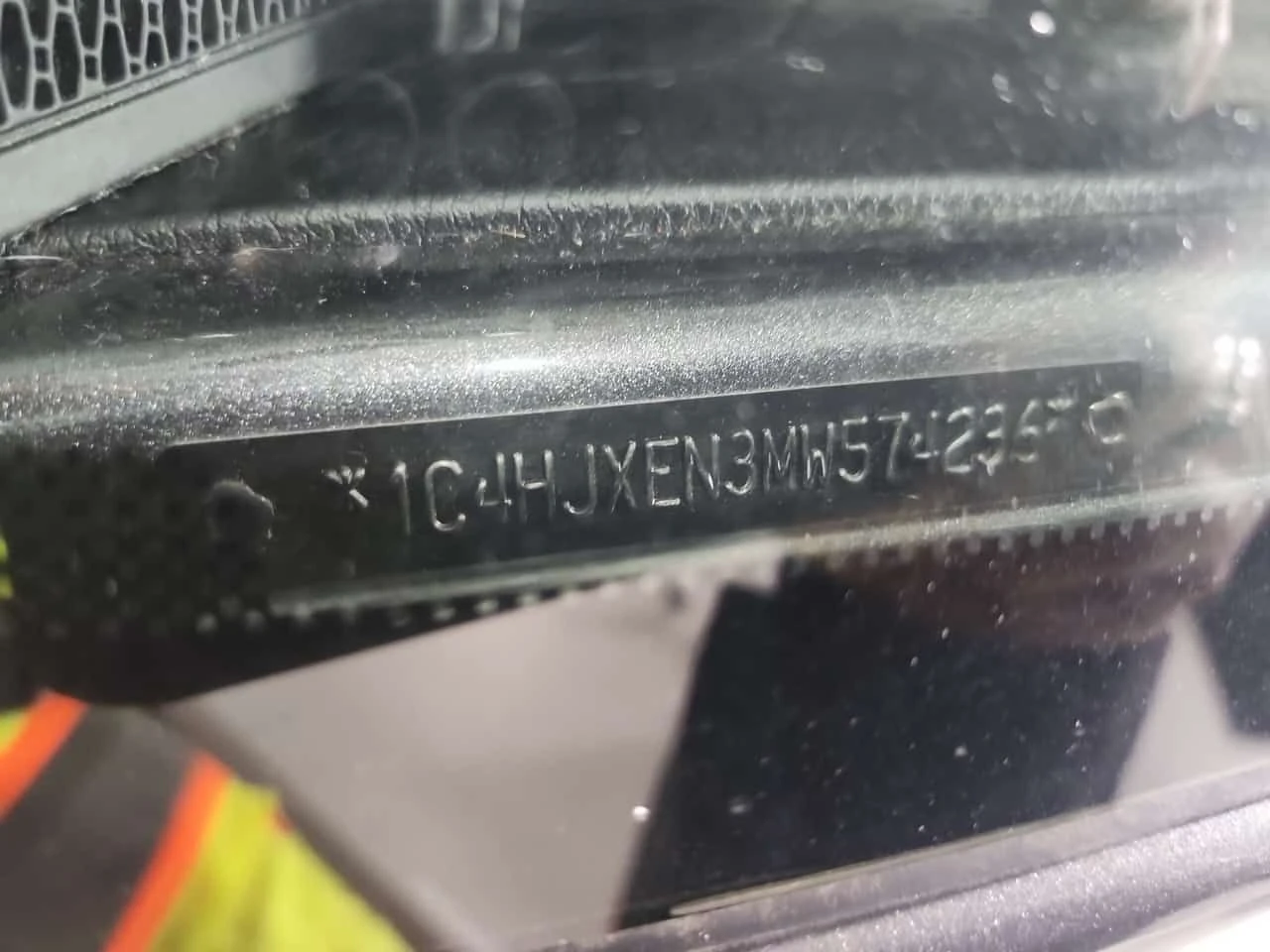 Jeep Wrangler * UNLIMITED SAHARA * CARFAX * БЕЗ ПЪРВОНАЧАЛНА ВНО, снимка 17 - Автомобили и джипове - 54024115