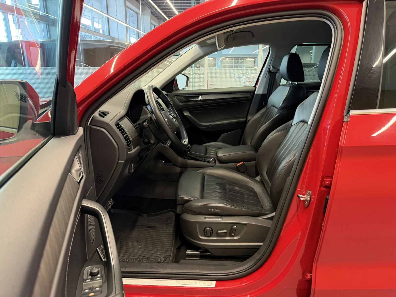 Skoda Kodiaq STYLE AWD, снимка 15 - Автомобили и джипове - 54219773