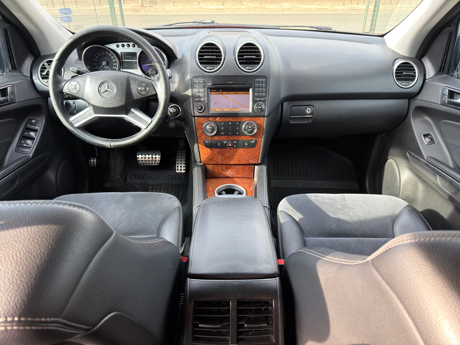 Mercedes-Benz ML 320 CDI-FACELIFT-СПОРТ-НАВИ-ПОДГРЕВ-ПРУЖИНИ* , снимка 7 - Автомобили и джипове - 54857105