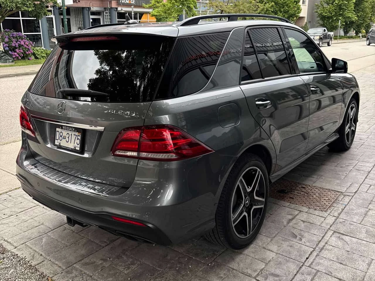 Mercedes-Benz GLE 43 AMG HARMAN KARDON/ПАНОРАМА/360, снимка 4 - Автомобили и джипове - 55240615
