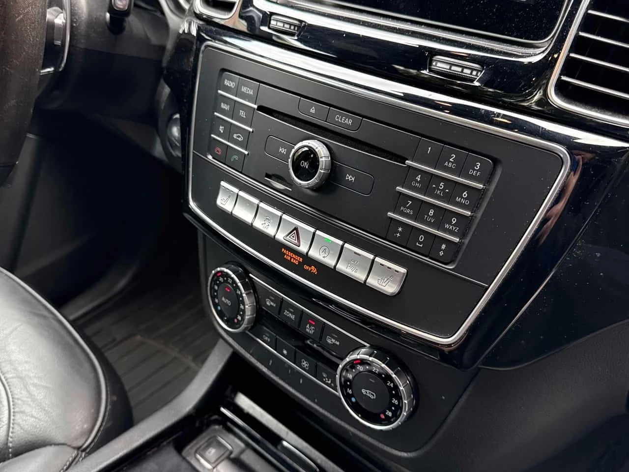 Mercedes-Benz GLE 43 AMG HARMAN KARDON/ПАНОРАМА/360, снимка 13 - Автомобили и джипове - 55240615