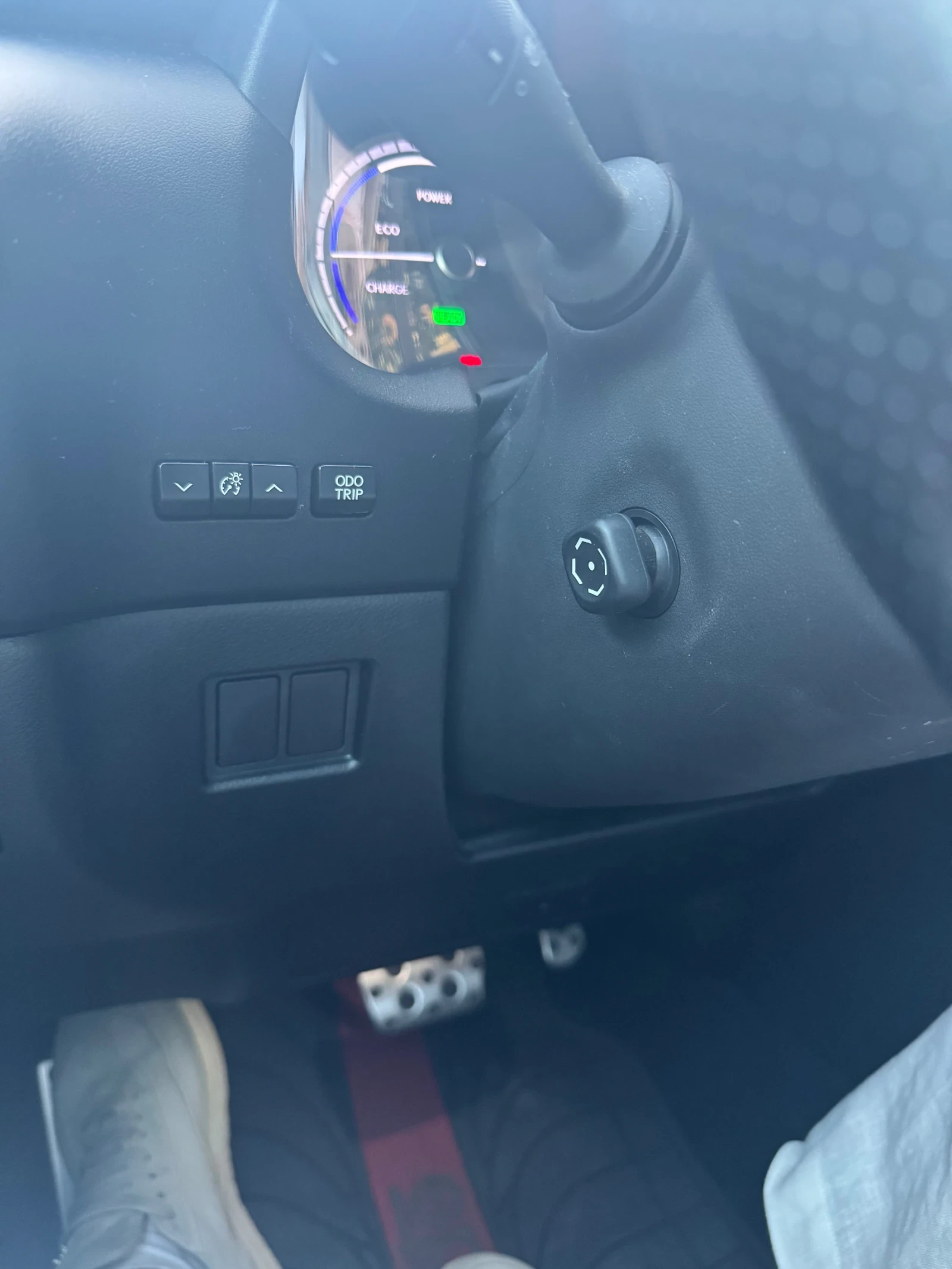 Lexus NX 300h F sport, снимка 16 - Автомобили и джипове - 55969723