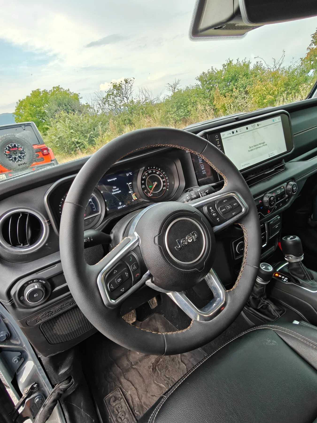 Jeep Wrangler 3.6 SAHARA 2800 КИЛОМЕТРА, снимка 11 - Автомобили и джипове - 55791742