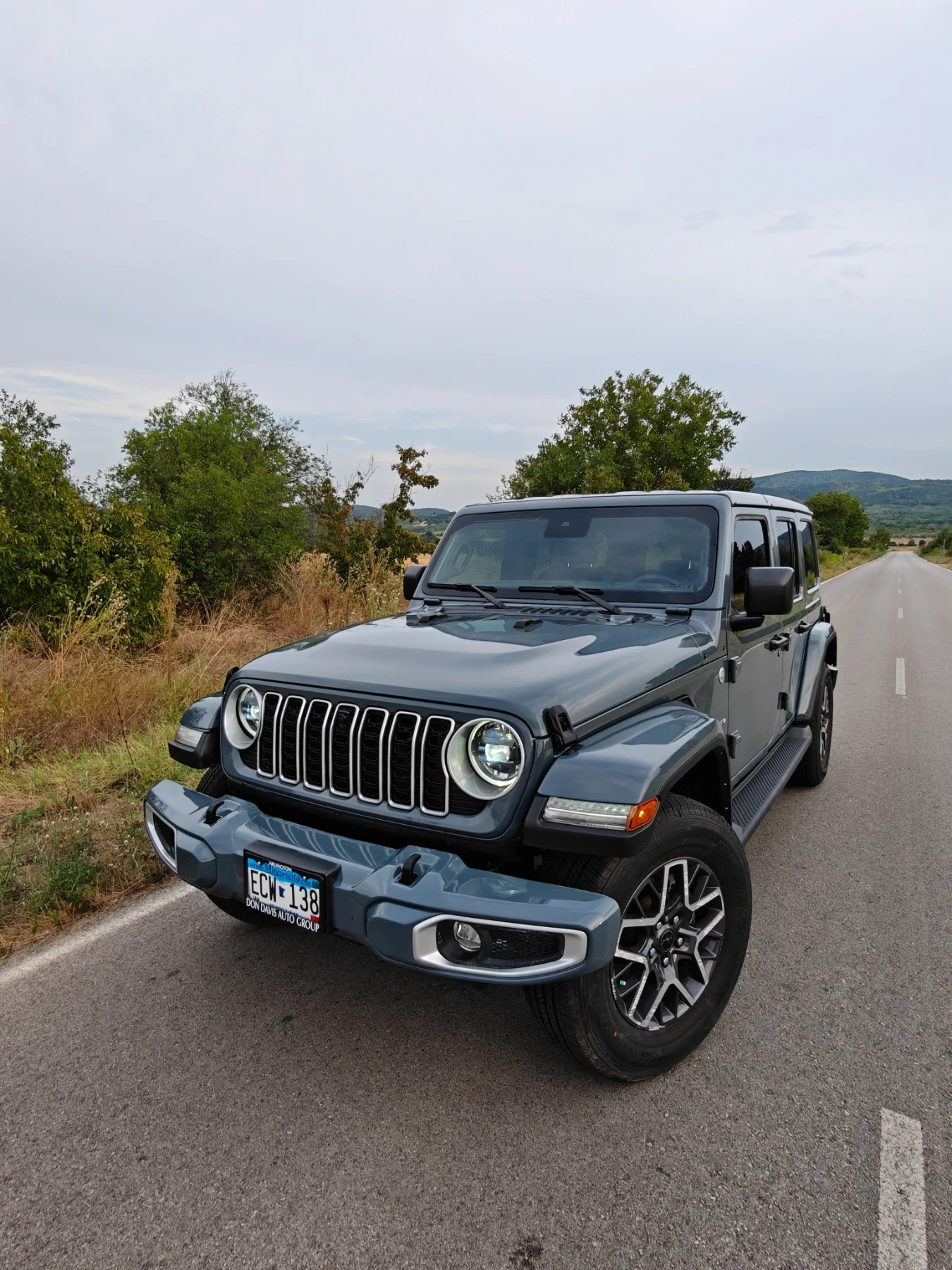 Jeep Wrangler 3.6 SAHARA 2800 КИЛОМЕТРА