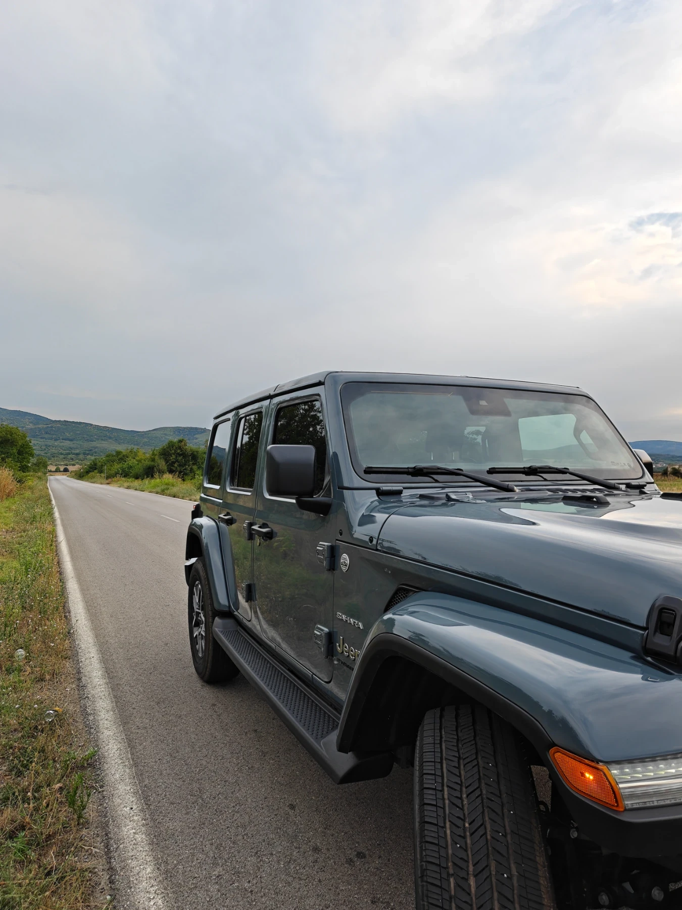 Jeep Wrangler 3.6 SAHARA 2800 КИЛОМЕТРА, снимка 7 - Автомобили и джипове - 55791742
